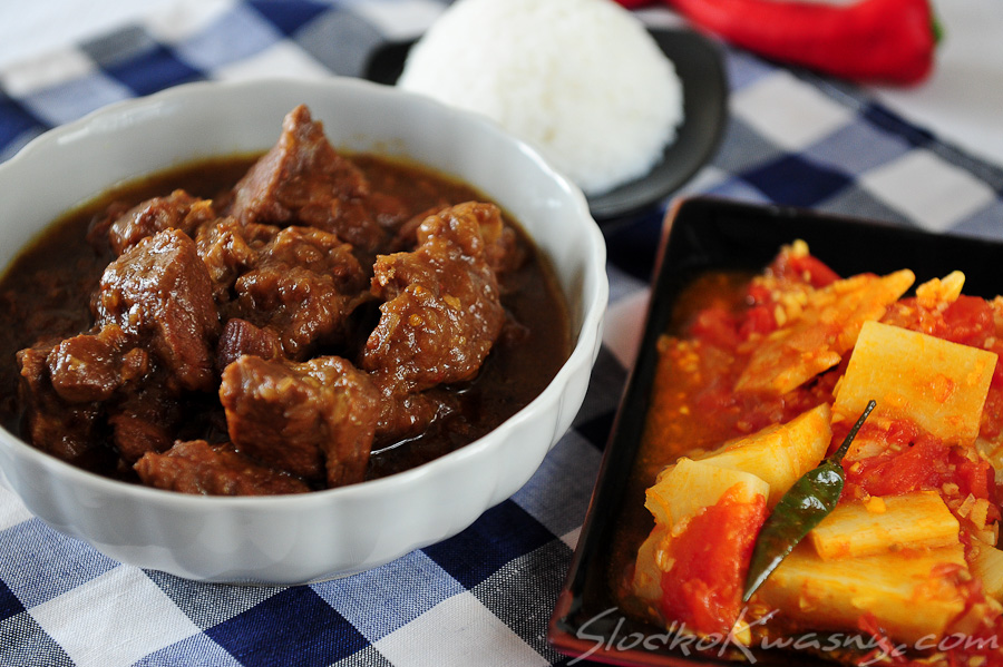 birmenska wieprzowina i bambus curry