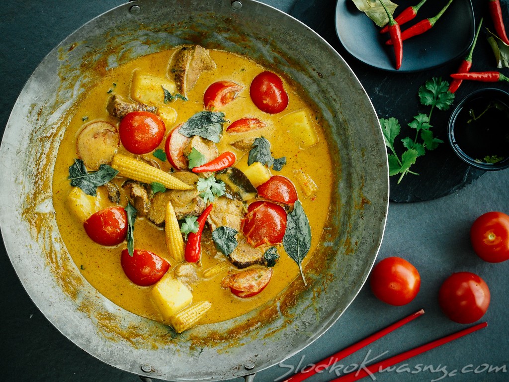 czerwone curry z kaczka